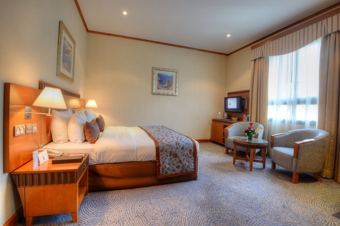 Imagen de la habitación del Hotel Golden Tulip Al Barsha. Foto 3