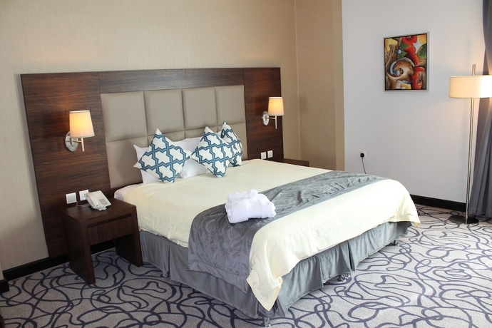 Imagen de la habitación del Hotel Golden Tulip Al Khobar. Foto 3