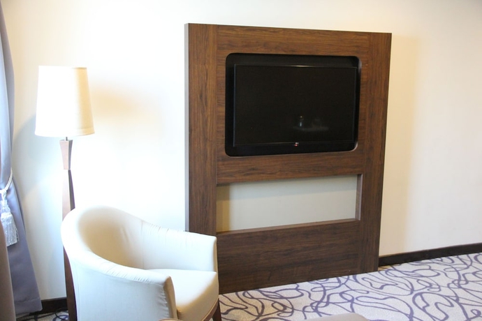 Imagen de la habitación del Hotel Golden Tulip Al Khobar. Foto 14