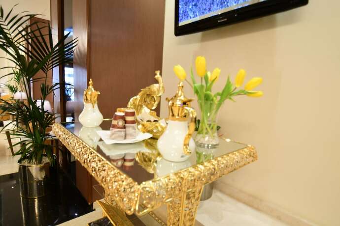 Imagen de los interiores del Hotel Golden Tulip Al Zahabi. Foto 19