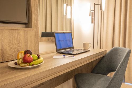 Imagen de la habitación del Hotel Golden Tulip Amman. Foto 19