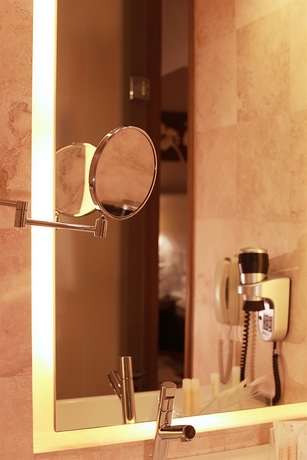 Imagen de la habitación del Hotel Golden Tulip Ana Dome. Foto 6