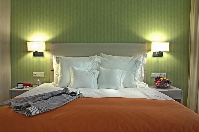 Imagen de la habitación del Hotel Golden Tulip Ana Tower Sibiu. Foto 7