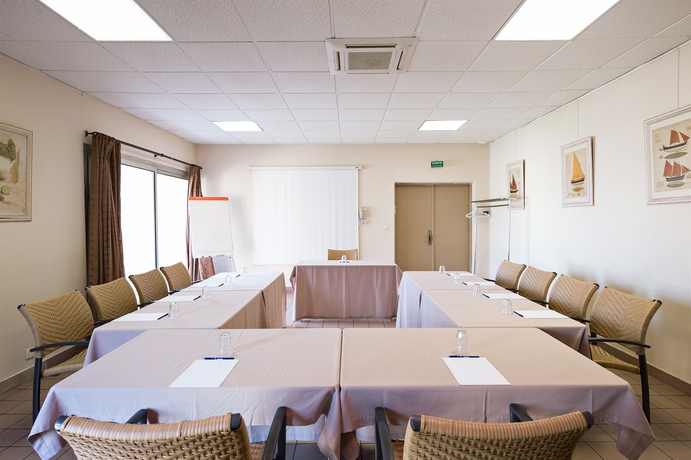 Imagen de los interiores del Hotel Golden Tulip Avignon Le Paradou. Foto 15