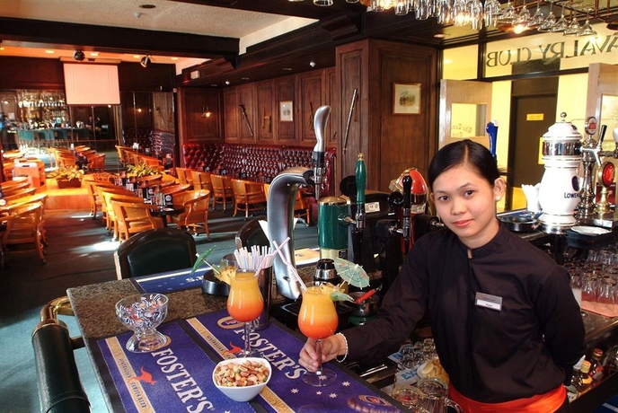 Imagen del bar/restaurante del Hotel Golden Tulip Bahrain. Foto 6