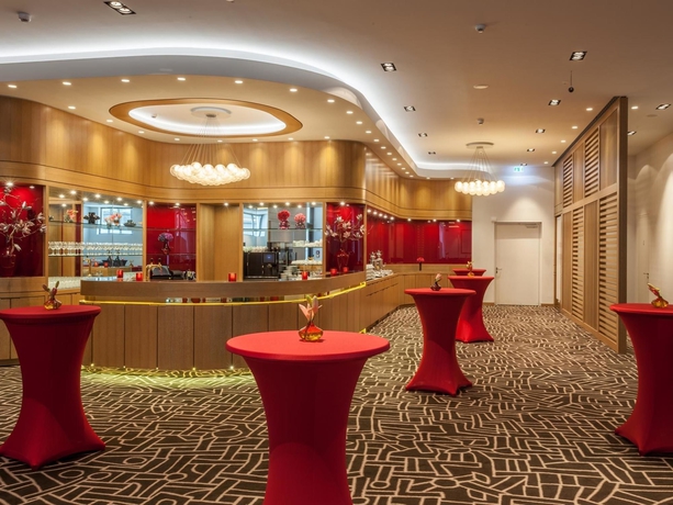 Imagen de los interiores del Hotel Golden Tulip Berlin Hamburg. Foto 16