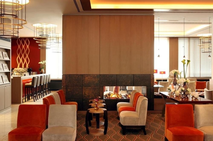 Imagen del bar/restaurante del Hotel Golden Tulip Berlin Hamburg. Foto 5