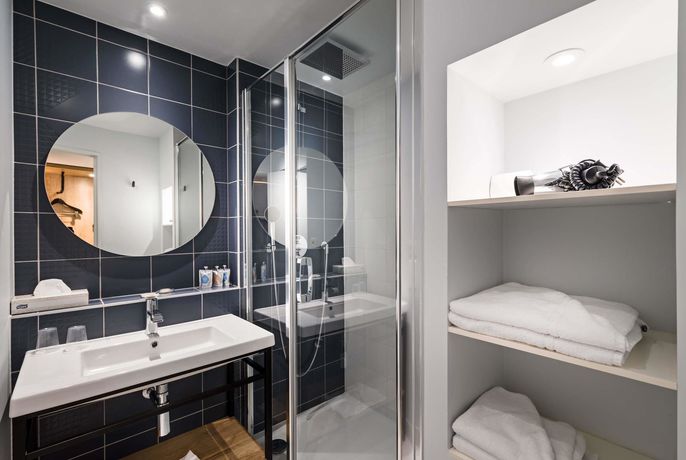 Imagen del bar/restaurante del Hotel Golden Tulip Bordeaux - Euratlantique. Foto 10