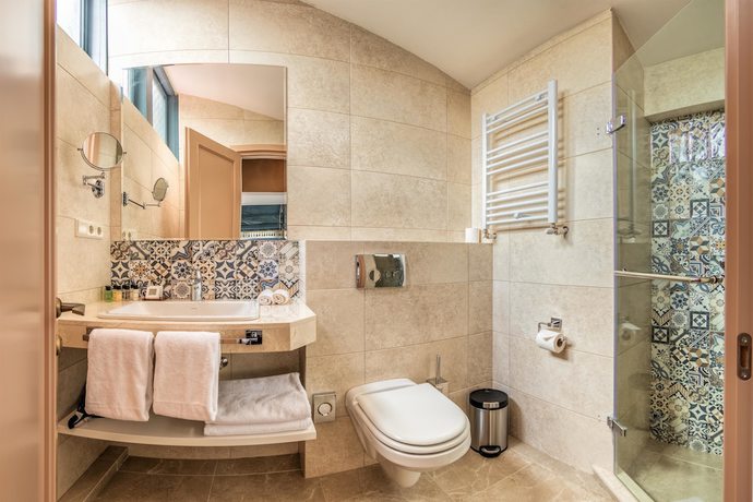 Imagen de la habitación del Hotel Golden Tulip Borjomi. Foto 10