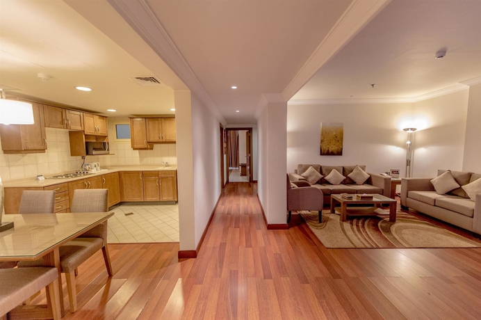 Imagen de la habitación del Hotel Golden Tulip Buraidah. Foto 9
