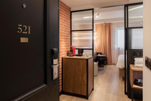 Imagen general del Hotel Golden Tulip CDG Airport Roissy. Foto 3