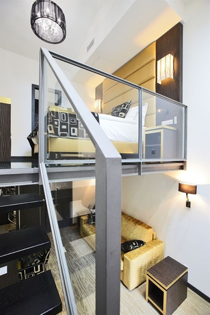 Imagen de la habitación del Hotel Golden Tulip Cannes De Paris. Foto 8