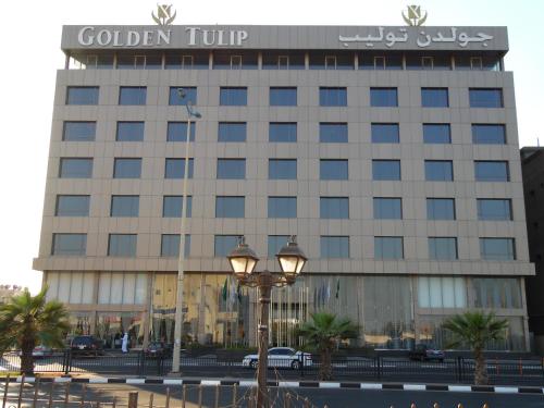 Imagen general del Hotel Golden Tulip Dammam Corniche. Foto 1