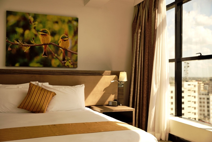 Imagen de la habitación del Hotel Golden Tulip Dar Es Salaam City Center. Foto 11
