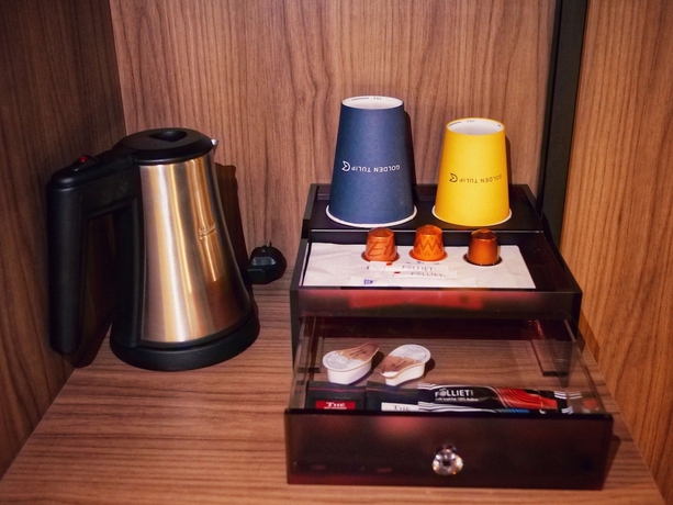 Imagen de la habitación del Hotel Golden Tulip Dieppe. Foto 14