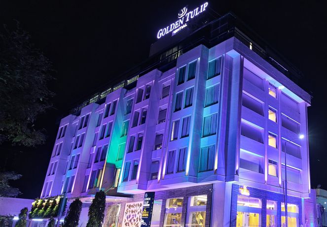 Imagen general del Hotel Golden Tulip Essential Jaipur. Foto 1