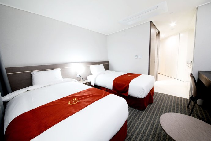 Imagen de la habitación del Hotel Golden Tulip Essential Namgang. Foto 7