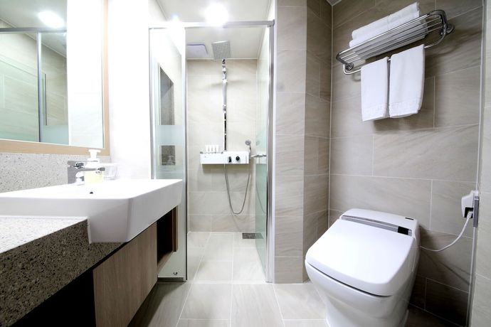 Imagen de la habitación del Hotel Golden Tulip Essential Namgang. Foto 13