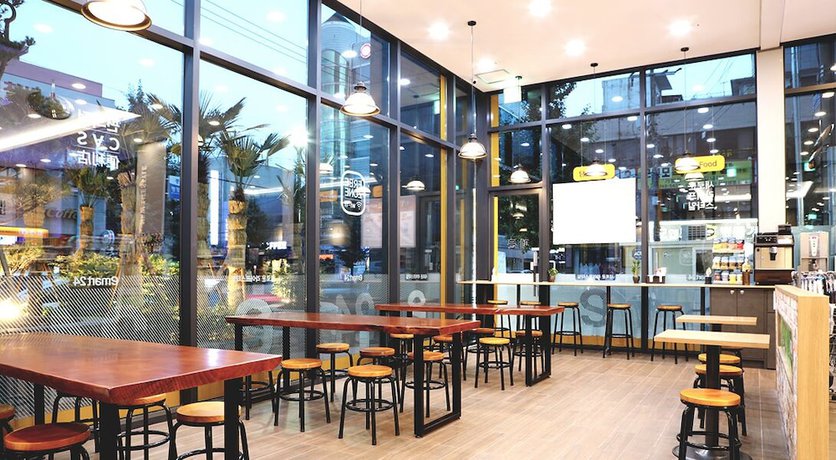 Imagen de los interiores del Hotel Golden Tulip Essential Namgang. Foto 20