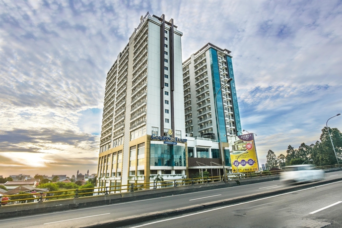 Imagen general del Hotel Golden Tulip Essential Tangerang. Foto 2
