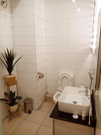 Imagen general del Hotel Golden Tulip- Evergreen Port Harcourt. Foto 11