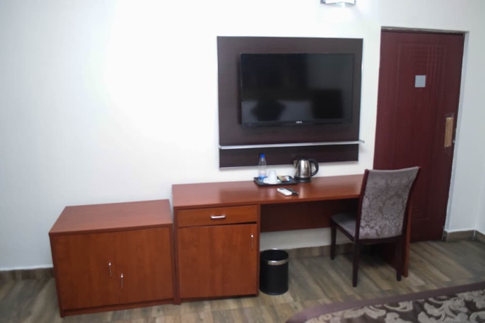 Imagen de la habitación del Hotel Golden Tulip GT31-Rivotel. Foto 9