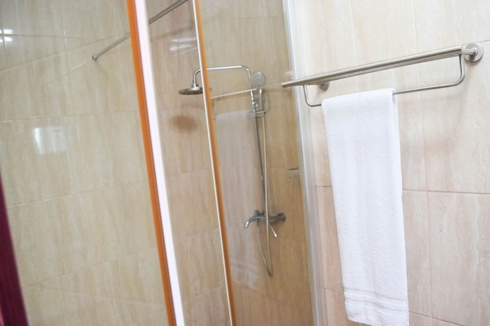 Imagen de la habitación del Hotel Golden Tulip GT31-Rivotel. Foto 15