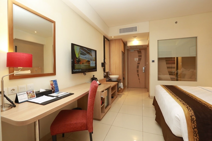 Imagen de la habitación del Hotel Golden Tulip Galaxy. Foto 17