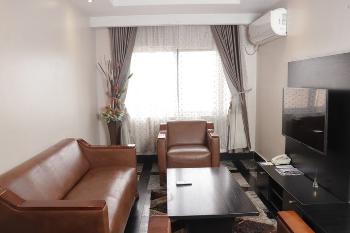 Imagen de la habitación del Hotel Golden Tulip Garden City - Rivotel. Foto 10