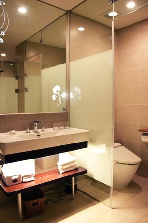 Imagen general del Hotel Golden Tulip Glory Fine. Foto 2