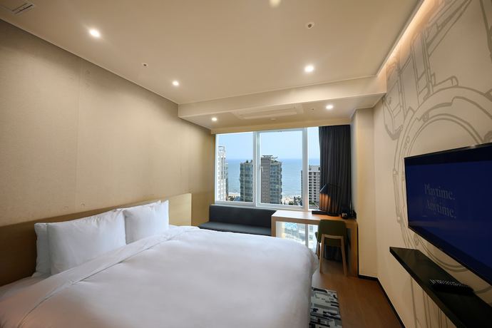 Imagen de la habitación del Hotel Golden Tulip Haeundae Hotel and Suites. Foto 13