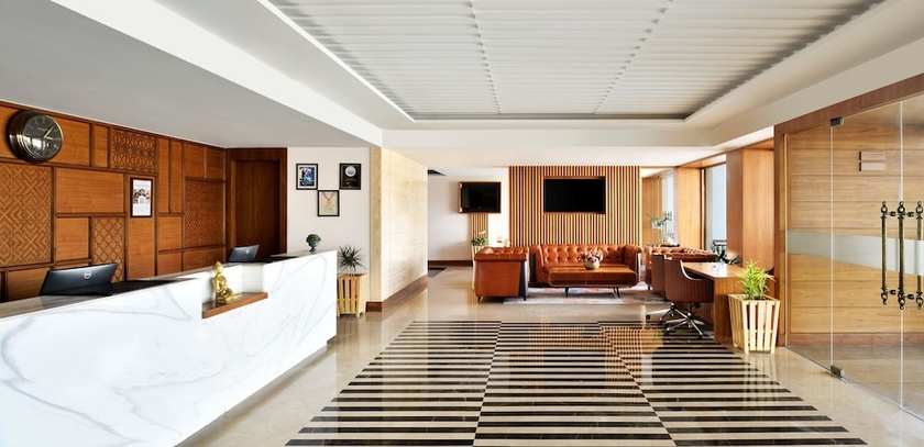 Imagen de los interiores del Hotel Golden Tulip Jalandhar. Foto 16