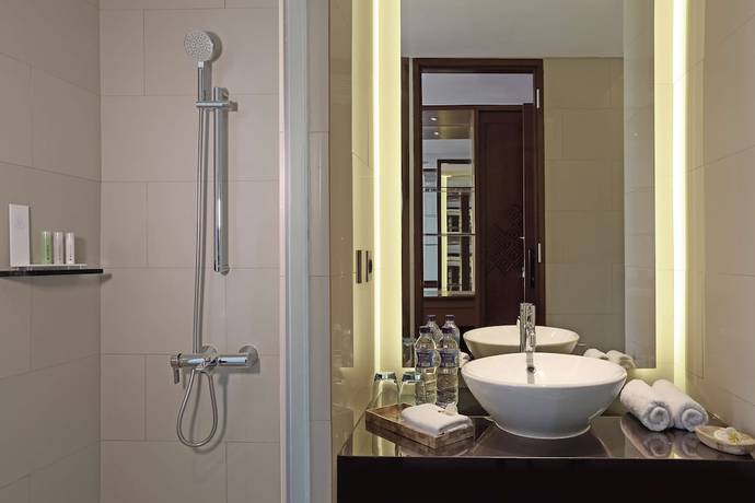 Imagen de la habitación del Hotel Golden Tulip Jineng Resort Bali - Chse Certified. Foto 9