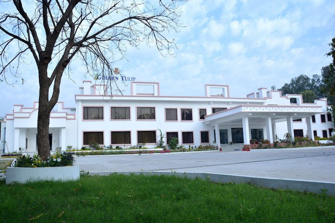 Imagen general del Hotel Golden Tulip Khajuraho. Foto 1
