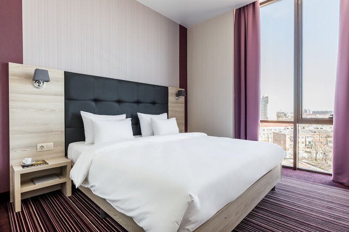 Imagen de la habitación del Hotel Golden Tulip Krasnodar. Foto 5