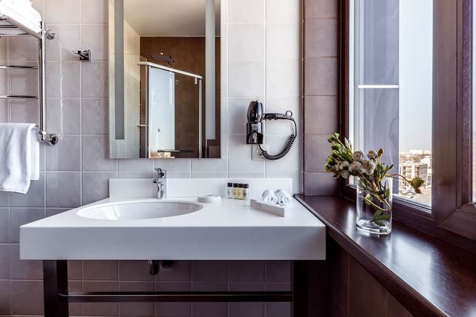 Imagen de la habitación del Hotel Golden Tulip Krasnodar. Foto 17