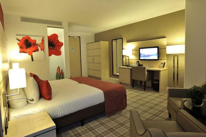 Imagen de la habitación del Hotel Golden Tulip Leiden Centre. Foto 7