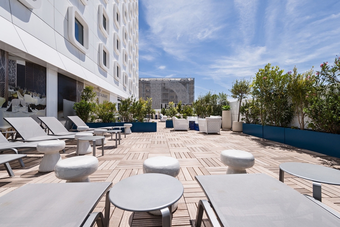 Imagen de los exteriores del Hotel Golden Tulip Marseille Euromed. Foto 9