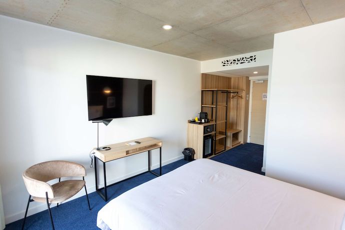 Imagen de la habitación del Hotel Golden Tulip Martigues Provence. Foto 2