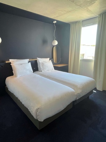 Imagen de la habitación del Hotel Golden Tulip Martigues Provence. Foto 4