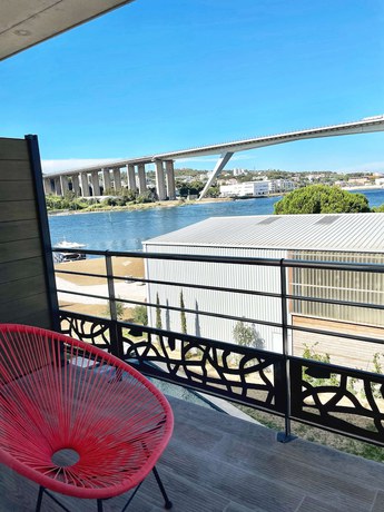 Imagen de la habitación del Hotel Golden Tulip Martigues Provence. Foto 16