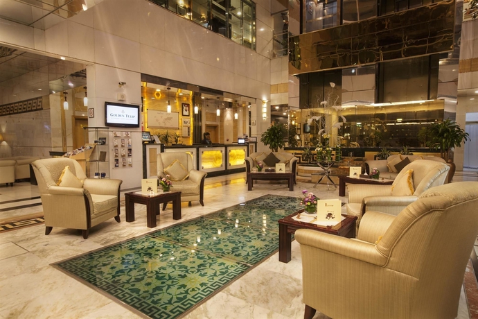 Imagen de los interiores del Hotel Golden Tulip Media. Foto 12