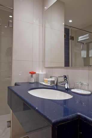 Imagen de la habitación del Hotel Golden Tulip Muscat. Foto 3