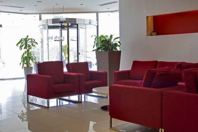 Imagen de los interiores del Hotel Golden Tulip Muscat. Foto 14