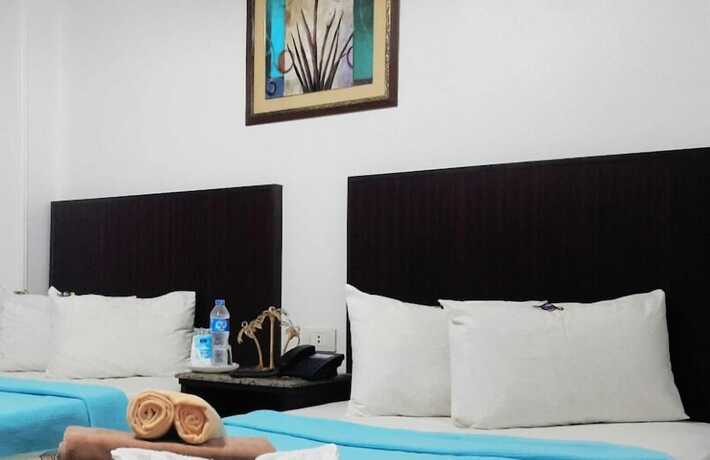 Imagen de la habitación del Hotel Golden Tulip October. Foto 9