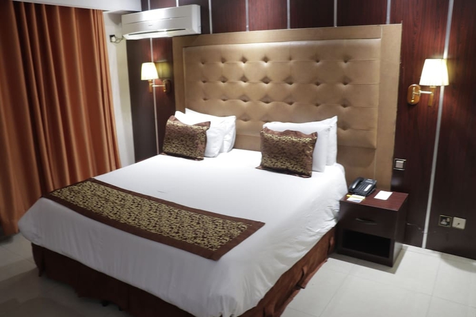 Imagen de la habitación del Hotel Golden Tulip PH-GTPH. Foto 4