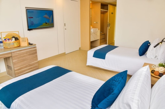 Imagen de la habitación del Hotel Golden Tulip Pattaya Beach Resort. Foto 6