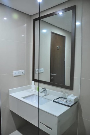 Imagen de la habitación del Hotel Golden Tulip Pontianak. Foto 11