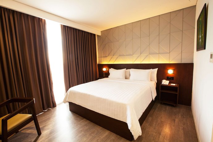 Imagen de la habitación del Hotel Golden Tulip Pontianak. Foto 18
