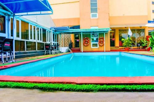 Imagen general del Hotel Golden Tulip Port Harcourt -GTPH. Foto 13